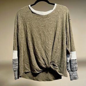 Olive green buckle long sleeve light weight sweater